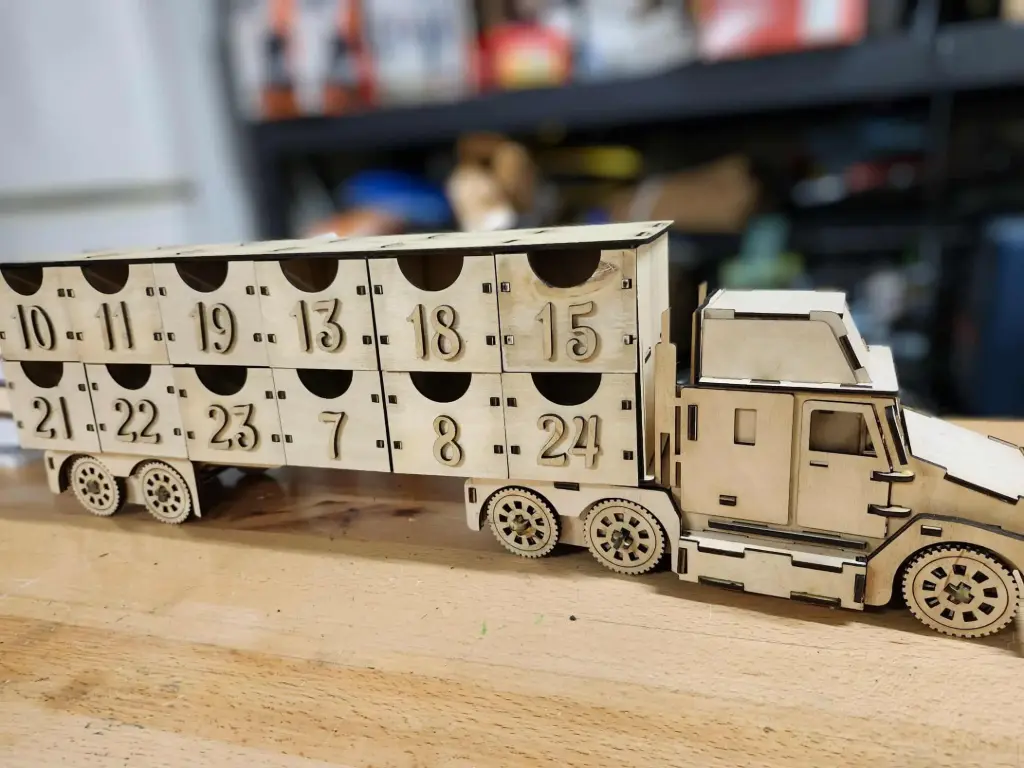 Calendrier de l'Avent Camion